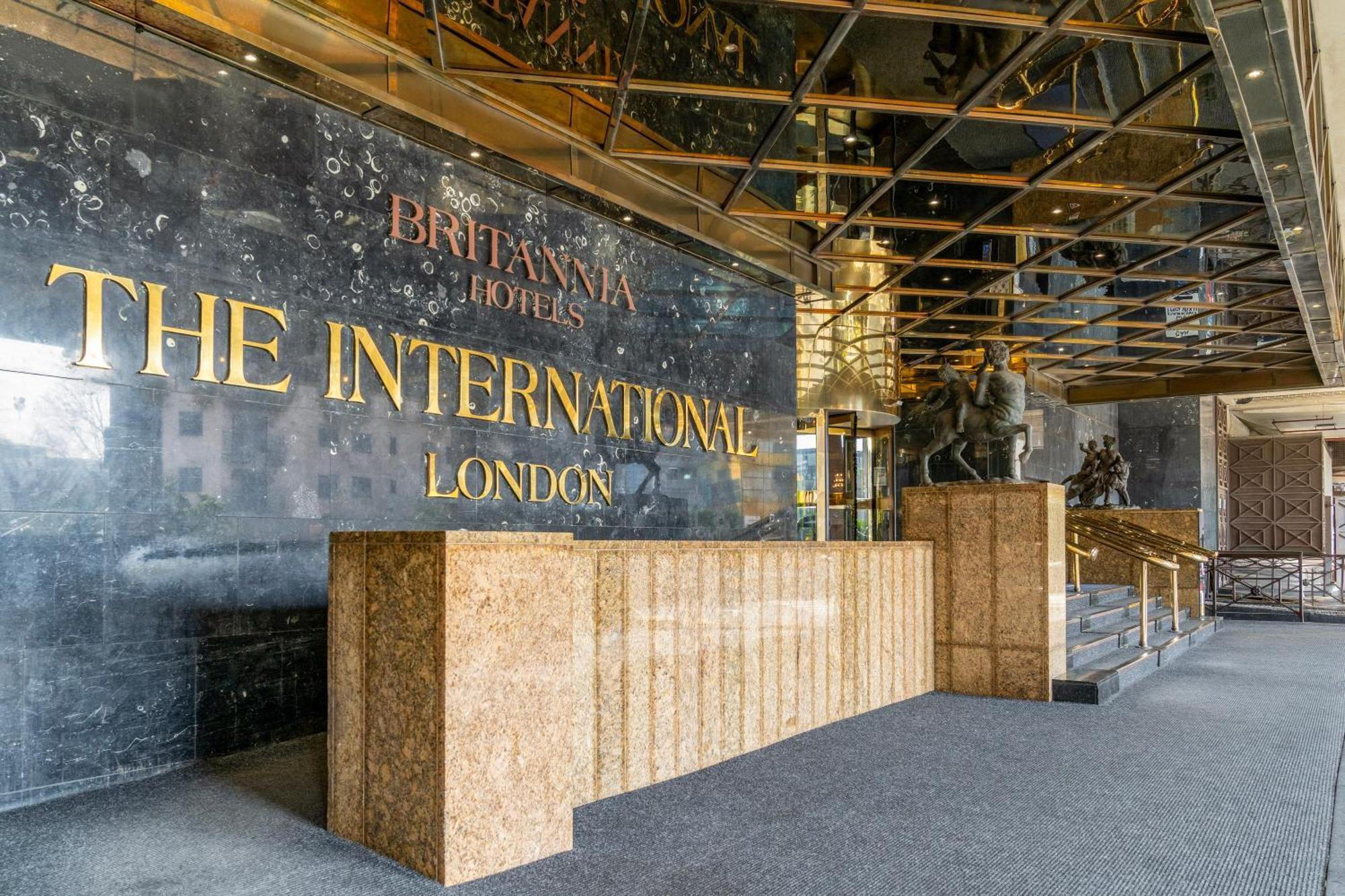 Britannia International Hotel Canary Wharf London Exterior photo