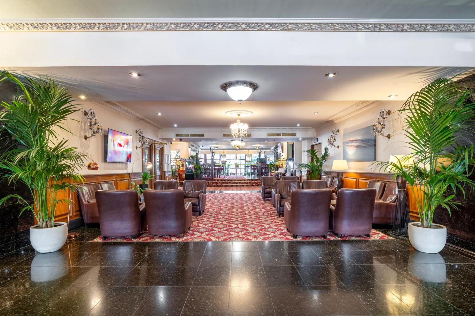 Britannia International Hotel Canary Wharf London Exterior photo